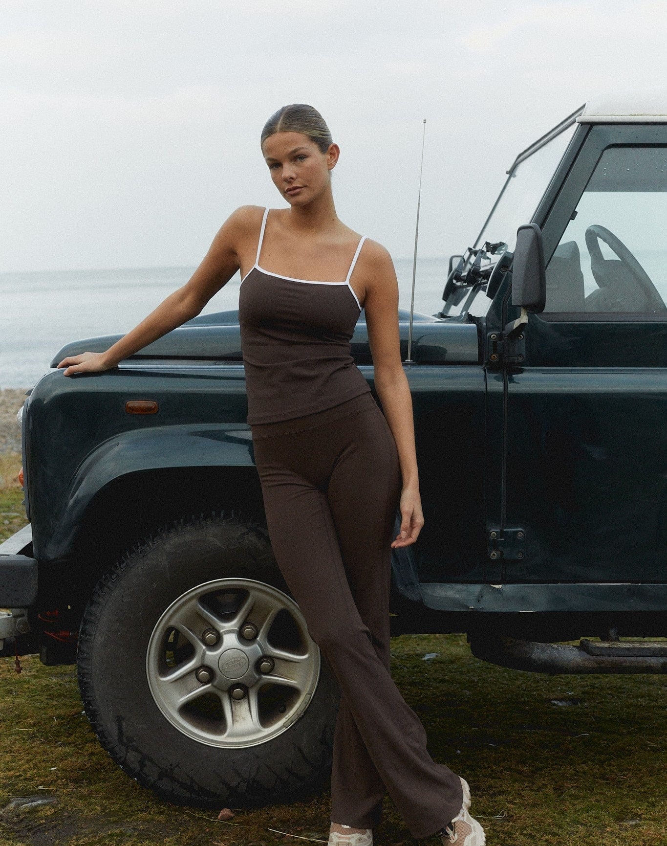 Exercere Tights Flare Yoga Pants - Pecan Brown