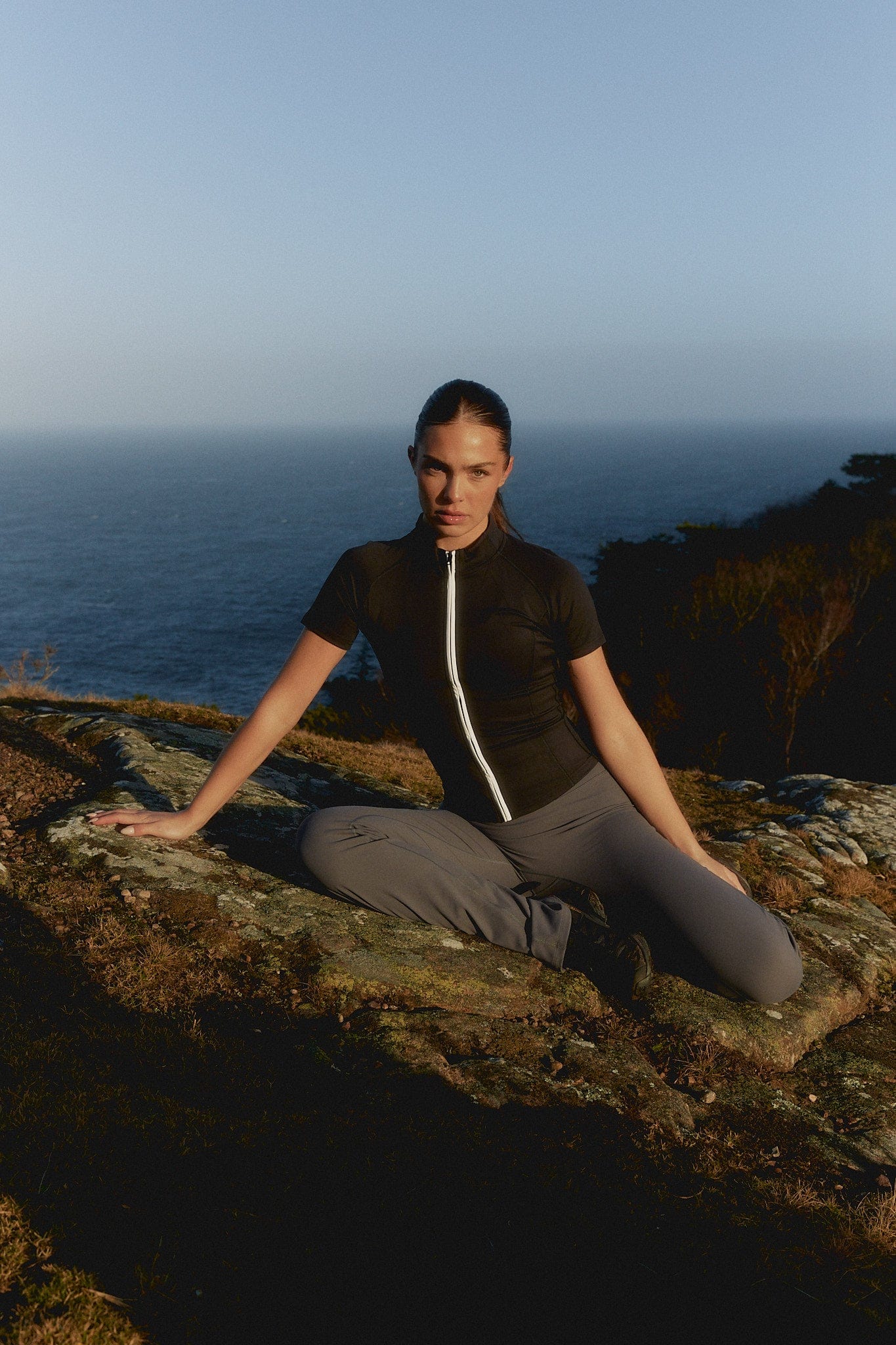 Exercere Blouses Active Short Sleeve Blouse - Black