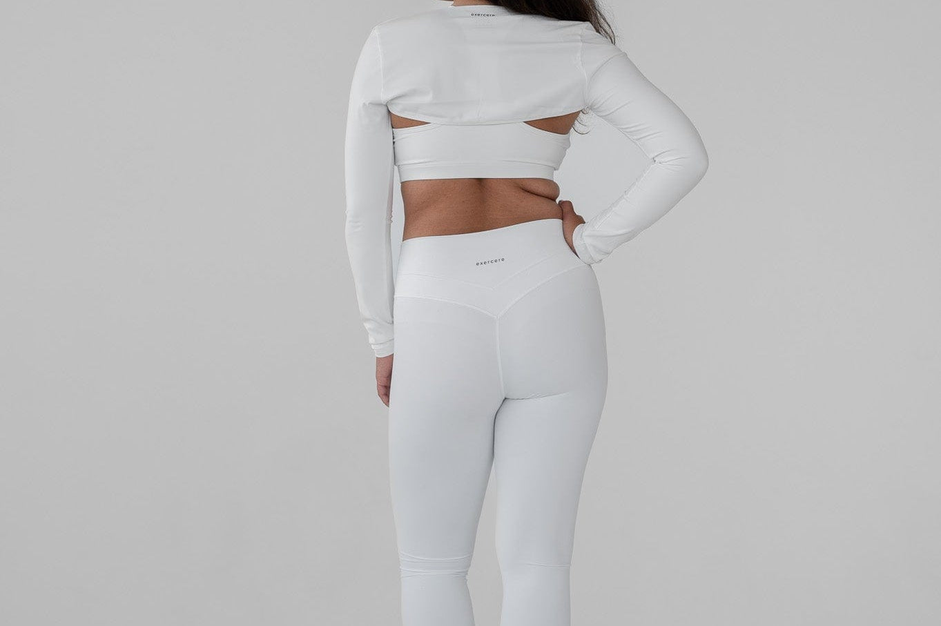 Exercere Blouses Cropped Bolero - White